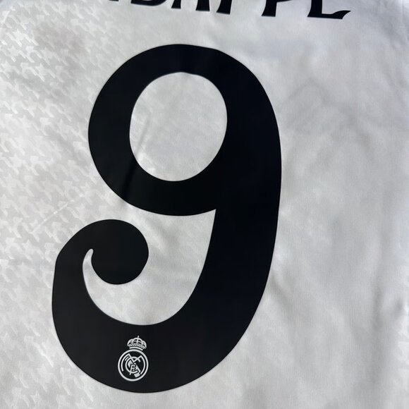Mbappe Real Madrid - Picture 5 of 5
